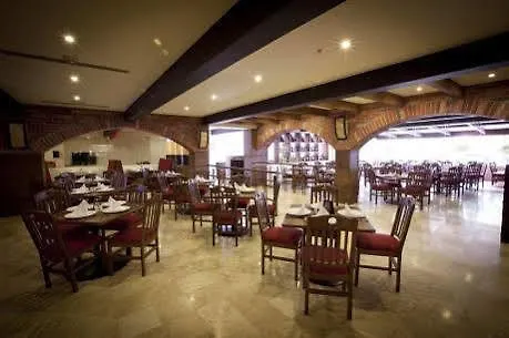 Doubletree By Hilton Airport Area 3* Mexico City