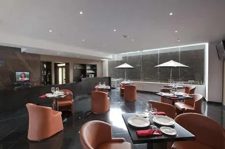Hotel Doubletree By Hilton Airport Area 3*